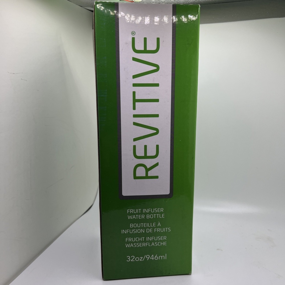 Revitive Fruit Infuser Water Bottle 32 oz BPA‎ Free Flip Top Lid Green